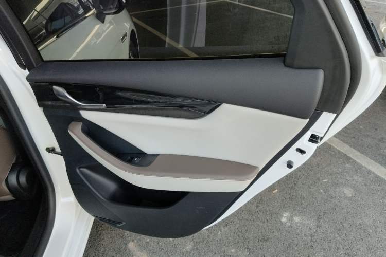 Used BYD Qin PLUS 2024 HONOR Edition DM-i 55KM Leading Model