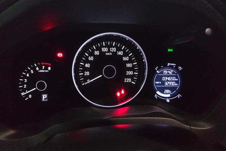 Used Honda Vezel 2022 1.5L CVT Phantom Night Pioneer Edition Instrument Cluster