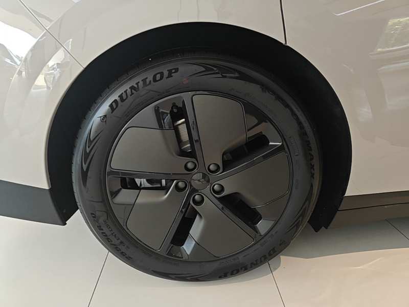 Used Li Auto i6 2025 Model Two-Wheel-Drive Standard Type — 25