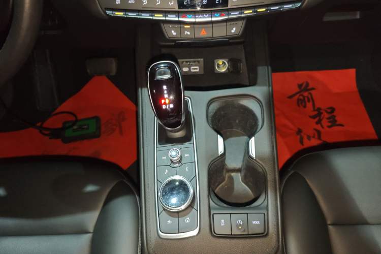 Used Cadillac XT4 2021 28T Two-Wheel Drive Leading Version