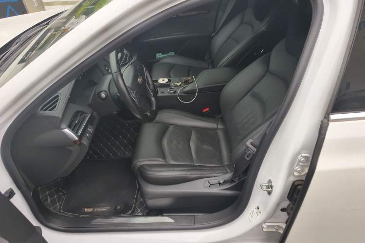 Used Cadillac CT6 2022 28T Fashion Edition Left Front Seat