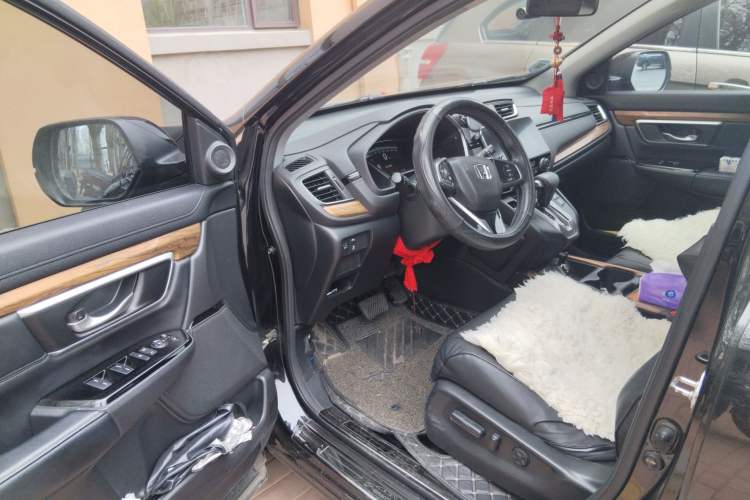 Used Honda CR-V 2017 240TURBO CVT Front-Wheel Drive Fashion Edition Driver Seat