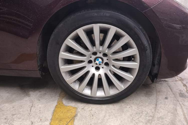 Used BMW 5 Series GT 2015 535i Leading Model