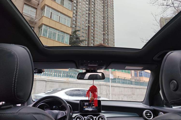 Used Mercedes-Benz GLC 2017 GLC 260 4MATIC Dynamic Edition
