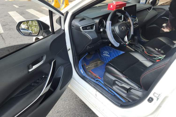 Used Toyota Levin 2022 Dual-Engine 1.8H E-CVT Luxury Edition
