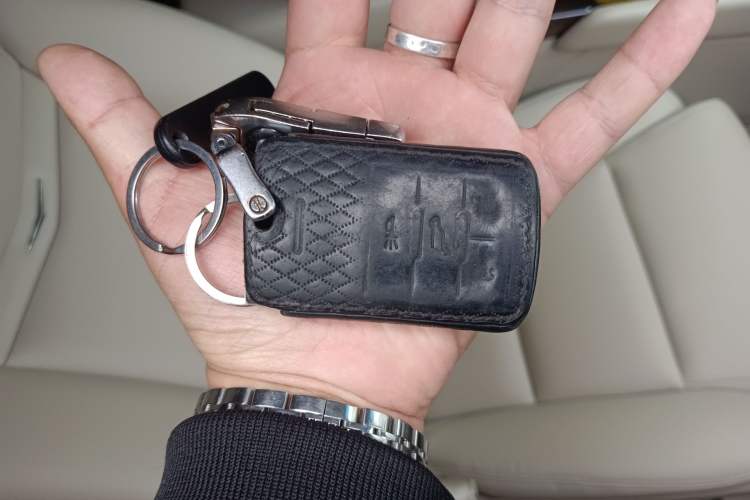 Used Cadillac XTS 2014 28T Comfort Version
