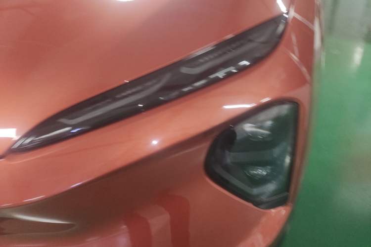 Used Nio ES7 2022 75 kWh Left Front Headlight