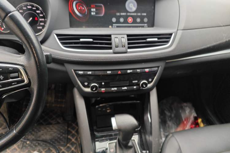 Used BORGWARD BX7 2018 28T Two-Wheel Drive Premium 7-Seater China VI