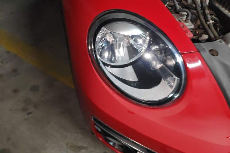 Used Volkswagen Beetle 2018 180TSI Yile Model Right Front Headlight