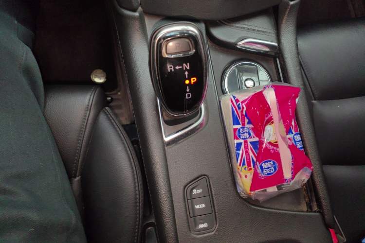 Used Cadillac XT5 2018 28E Four-Wheel Drive Tech Version