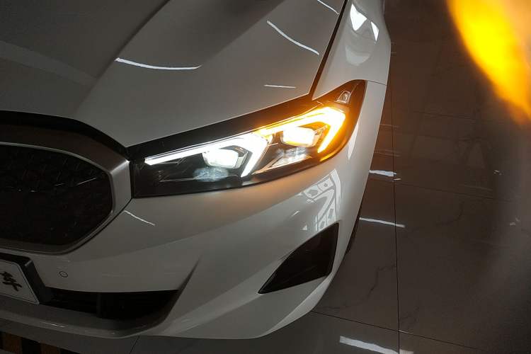 Used BMW i3 2025 eDrive 35 L Left Front Headlight