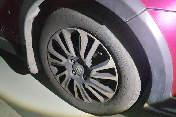 Used Suzuki Swift 2016 1.5L Automatic Fashionable Coolplay Edition
