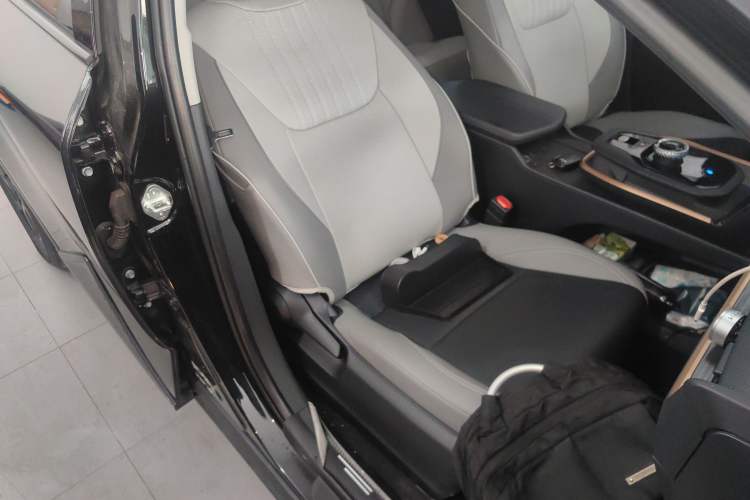 Used Toyota bZ3 2023 517 km Elite PRO