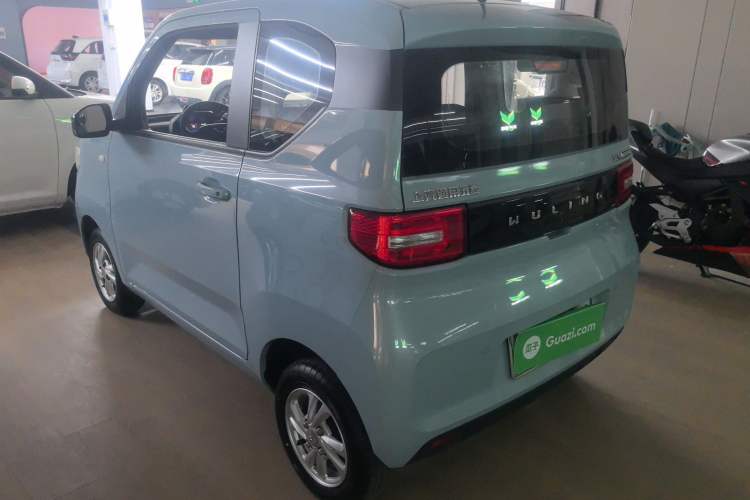 Used Wuling Hongguang MINIEV 2020 Freedom Version Lithium Iron Phosphate Rear Left 45 Deg