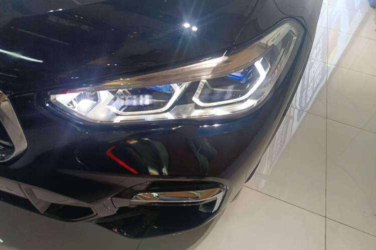 Used BMW X5 2022 Restyled xDrive 40Li M Sport Package
