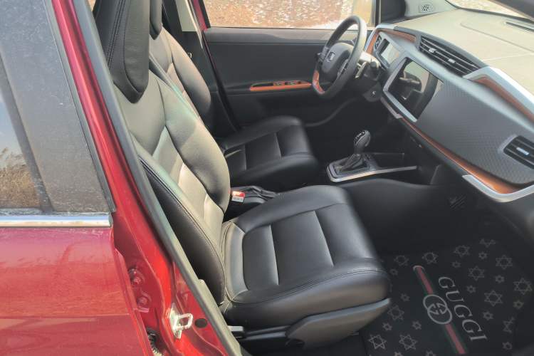 Used Geely Auto Vision X1 2017 1.3L Automatic Fun Edition
