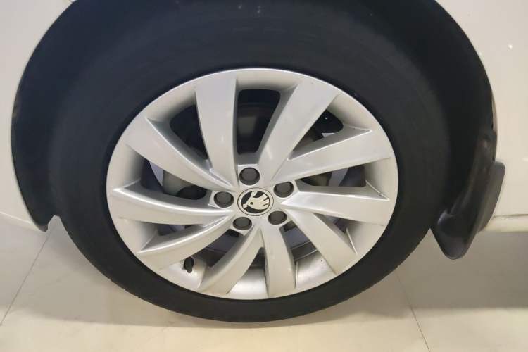 Used Skoda Rapid 2019 1.5L Automatic Comfort Edition China V Standard