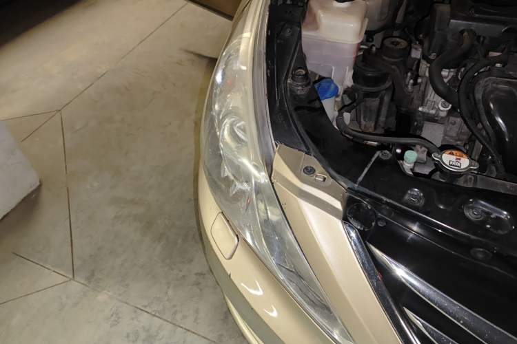 Used Hyundai Sonata 2013 2.4L Automatic Luxury Version China IV Standard
