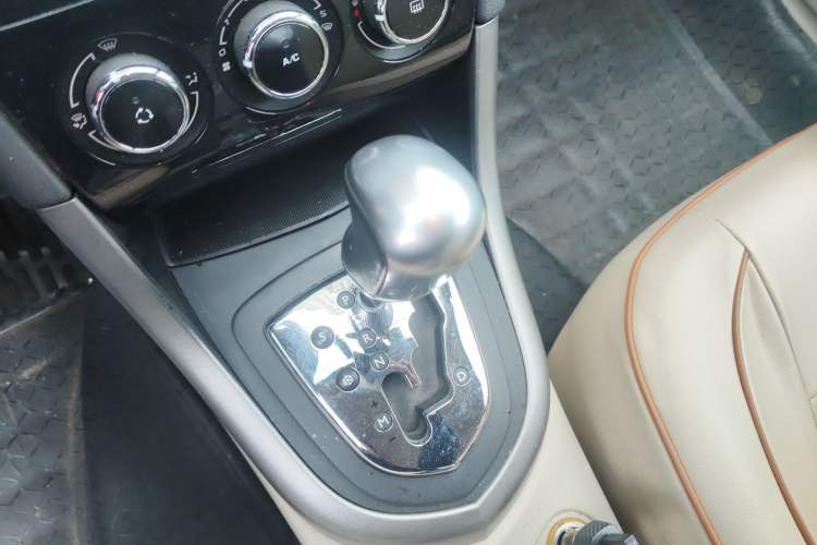 Used Peugeot 408 2013 2.0L Automatic Comfort Edition