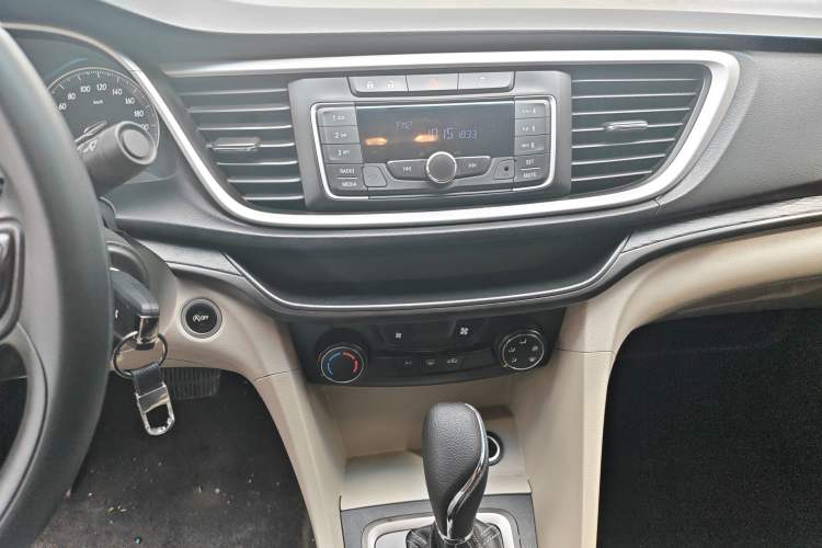 Used Buick GT 2015 15N Automatic Elite Version
