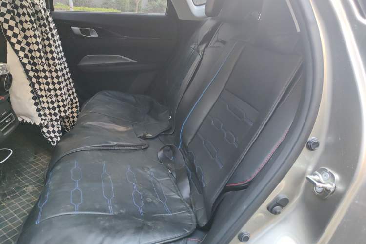 Used CHANGAN OSHAN Z6 2022 Blue Whale 1.5T DCT Luxury Model
