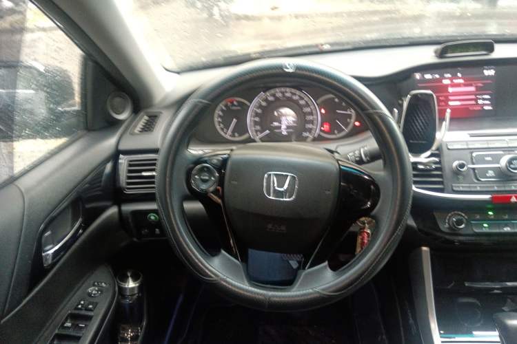 Used Honda Accord 2016 2.0L Comfort Edition