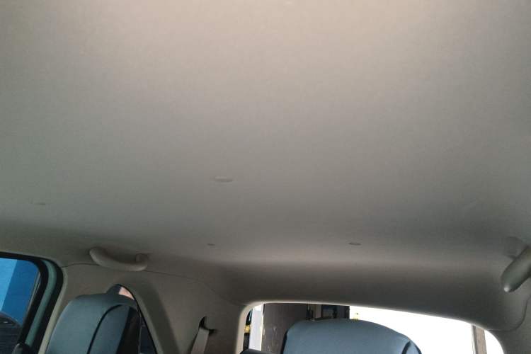 Used Dongfeng Fengon MINIEV 2022 Candy-Style Lollipop Headliner