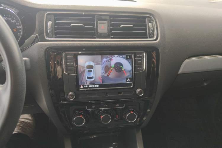 Used Volkswagen Sagitar 2018 1.6L Automatic Comfort Model
