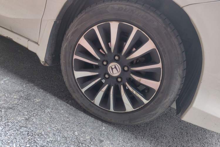 Used Honda Crider 2013 1.8L automatic comfort version