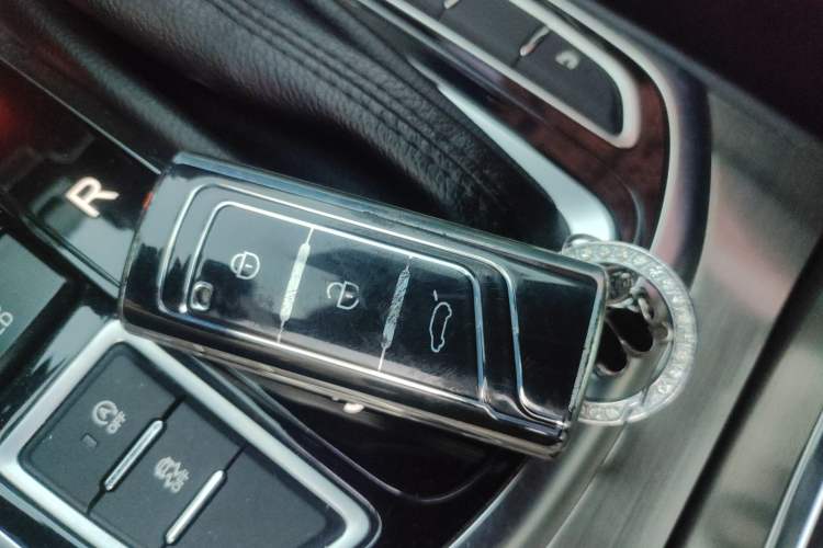 Used GAC Trumpchi GA8 2017 280T Deluxe Edition Vehicle Key