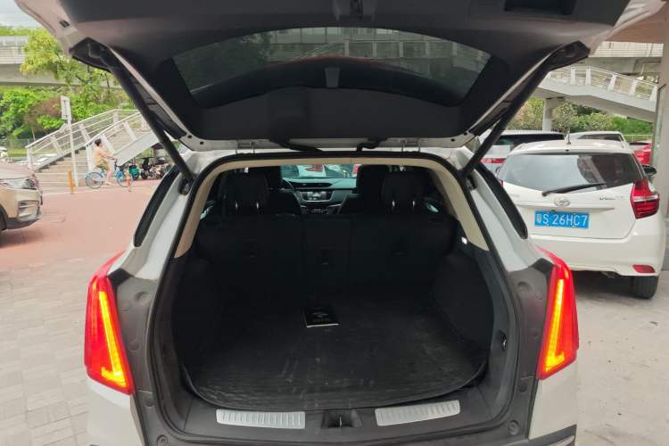 Used Cadillac XT5 2018 25T Luxury Model