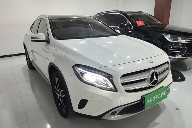Used Mercedes-Benz GLA 2016 GLA 200 Fashion Model Exterior 1
