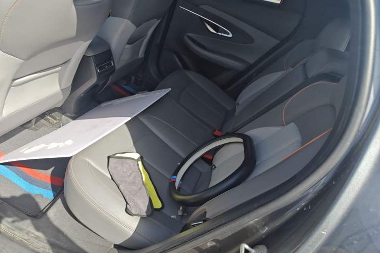 Used CHANGAN UNI-T 2022 1.5T Flagship Edition Left Rear Seat