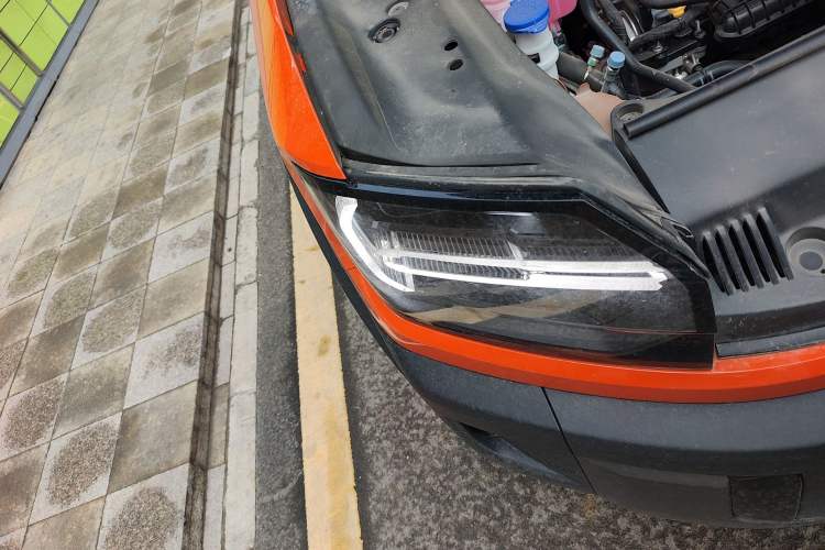 Used Ford Bronco 2026 Model Yuanwan Range-Extended Right Front Headlight