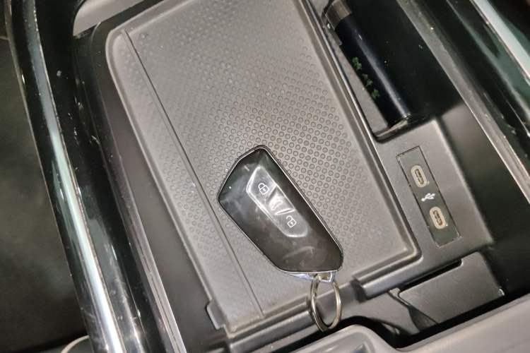 Used Volkswagen ID.4 X 2021 Pure Edition
