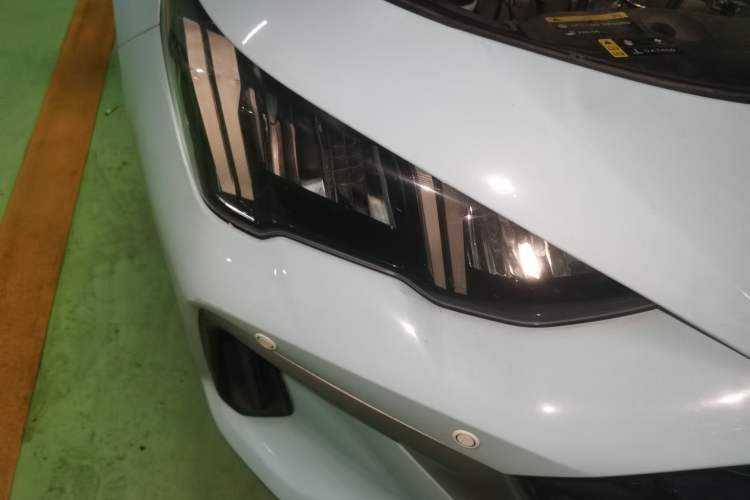 Used GAC Trumpchi EMPOW 2021 270T DCT J11 Version Right Front Headlight