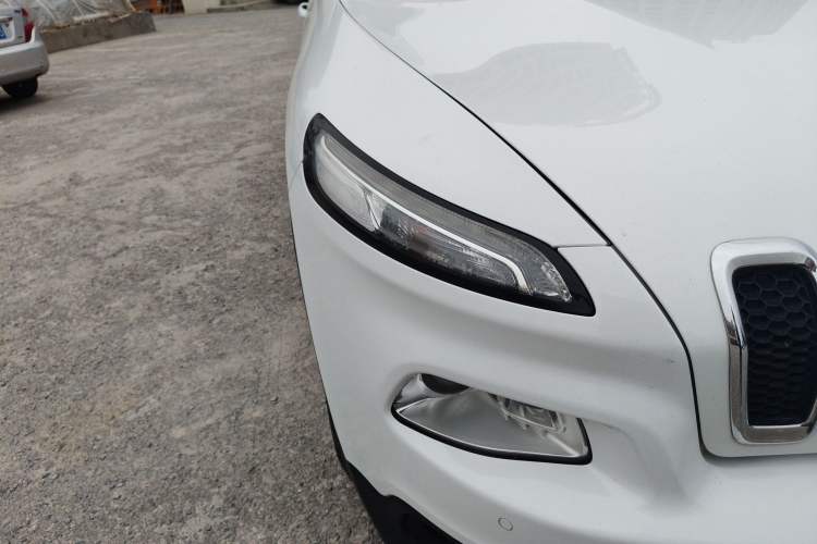 Used Jeep Cherokee 2016 2.4L Professional Edition