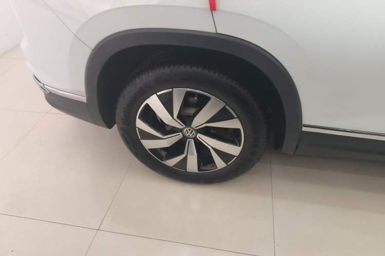 Used Volkswagen Tayron 2019 330TSI Two-Wheel Drive Luxury Model China VI Standard