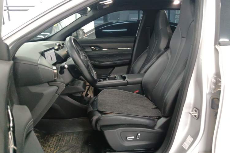 Used Dongfeng Aeolus L7 New Energy 2024 205 Air
