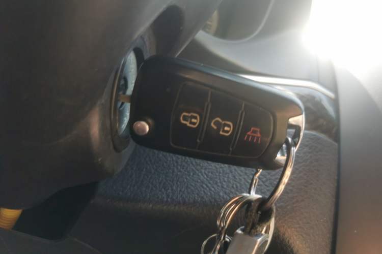 Used Haval H5 Classic 2015 2.0T Diesel Manual 4x4 Ambition Model Vehicle Key