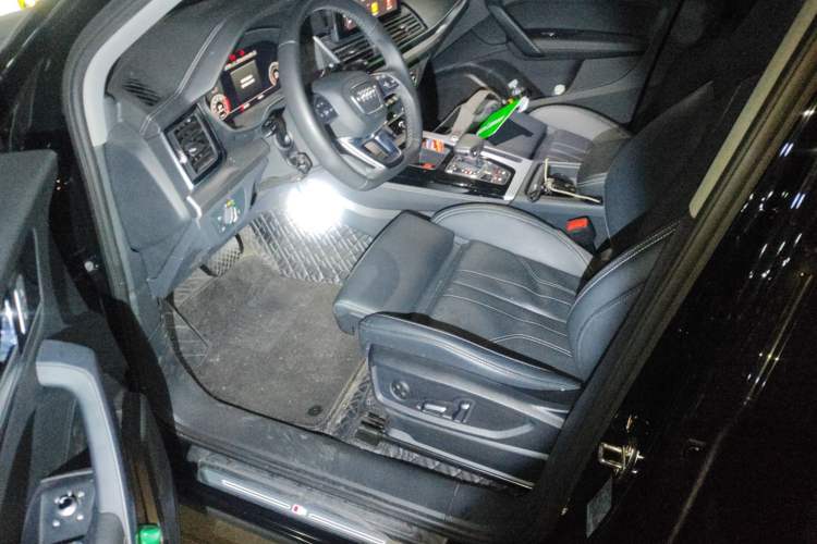 Used Audi Q5L 2024 40 TFSI Fashion Dynamic Model