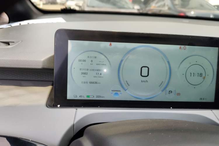 Used AION Y 2022 70 Enjoyment Edition Lithium Iron Phosphate Instrument Cluster