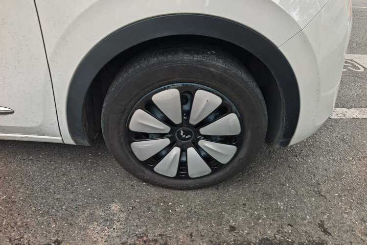 Used Wuling Bingo 2024 333 km Enjoyment Version
