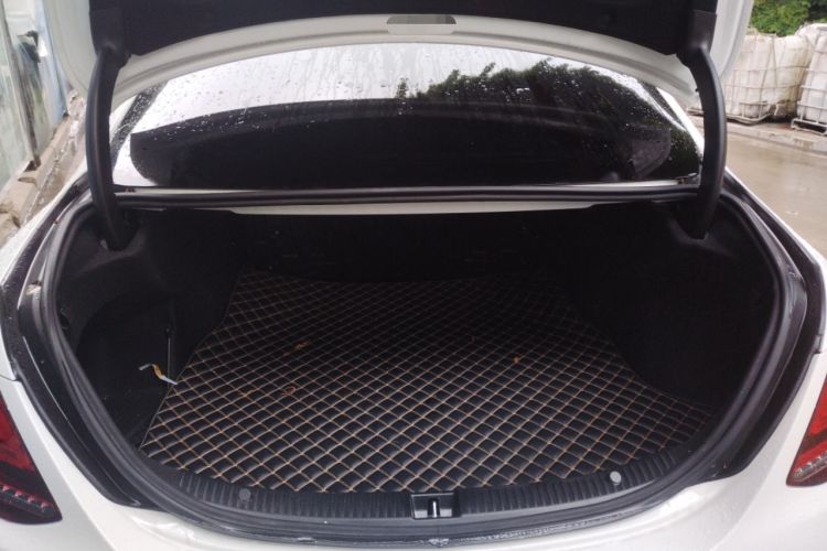 Used Mercedes-Benz C-Class 2019 C 260 Sport Edition Trunk