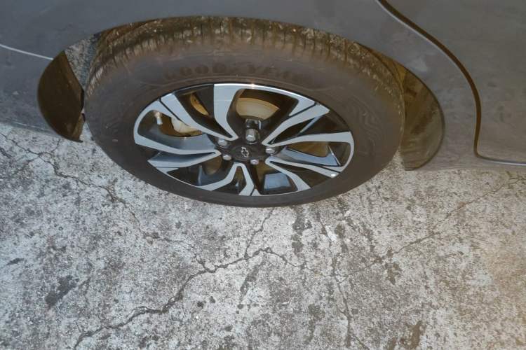 Used Chevrolet Monza 2019 RS 330T Automatic Comfort Edition China VI Standard