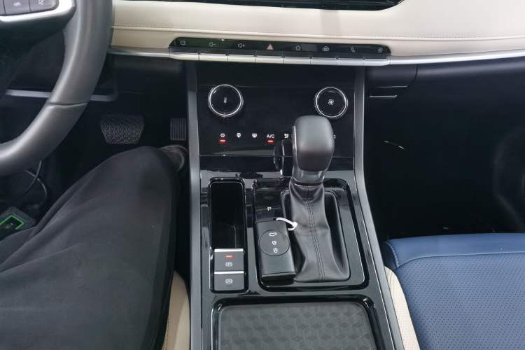 Used Chery Tiggo 5x 2023 1.5L CVT Fashion Edition Gear Lever