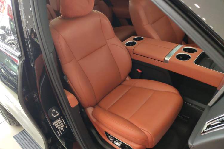 Used Li Auto L8 2023 Max model