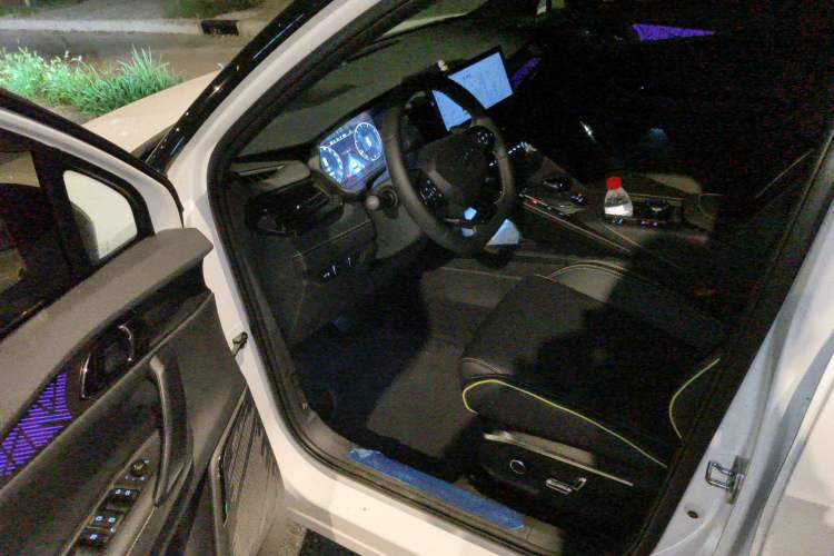 Used Lynk & Co 06 2023 Remix 1.5T Dynamic Halo