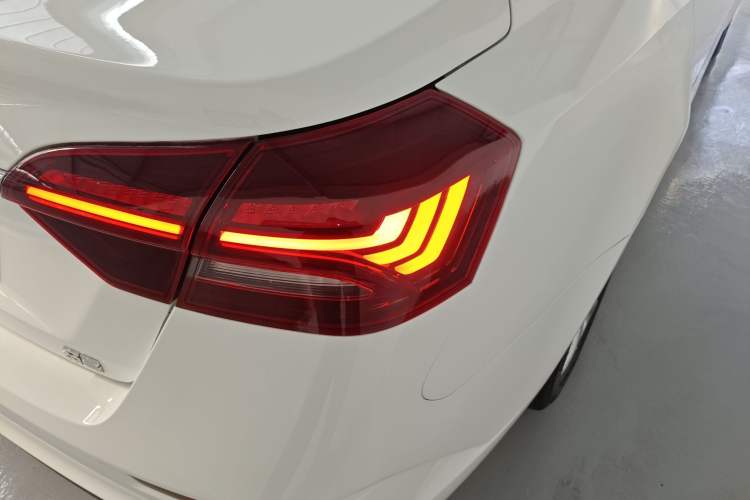 Used Geely Auto Emgrand 2021 UP 1.5L CVT Luxury Model
