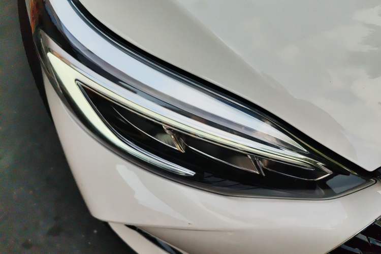 Used Toyota YARiS L Zhi Xuan 2022 1.5L CVT Leading PLUS Edition Right Front Headlight